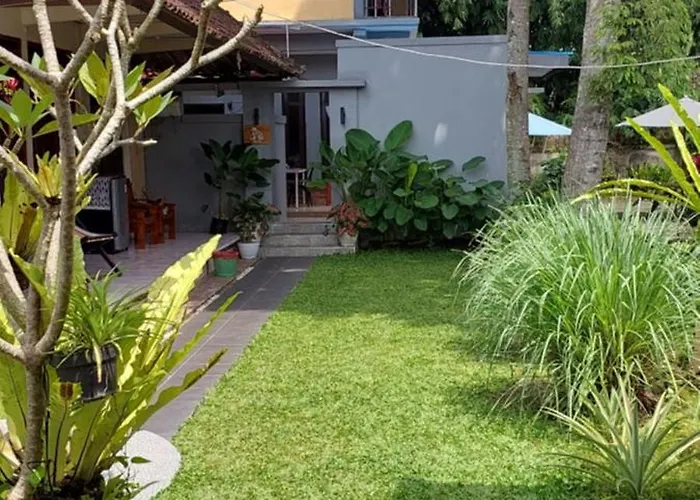 Hostal Aira Backpackers *